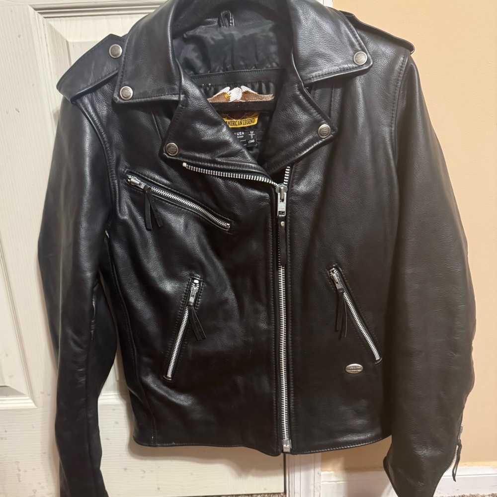 Harley Davison Women's All-Leather Riding Jacket – Size Small Long – Made in USA